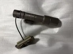 SUREFIRE ハンディライト 本体 - メルカリ