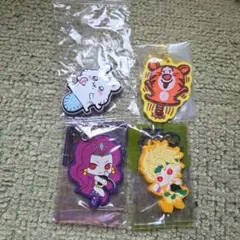 アクリルキーホルダー 4個セット
