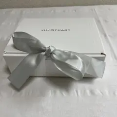 JILLSTUART ギフトボックス　白×シルバー