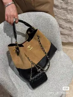 CHANEL スエード チェーン ショルダーバッグ