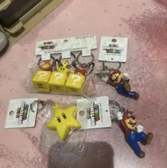 ユニバ　マリオワールド　キーホルダー　4個セット