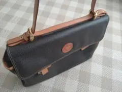 Item thumbnail for item b37d0f8b-63d4-4f40-9742-874075b93f41