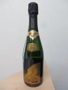 ソウメイ レオポルディーヌ シャンパーニュ ブリュット ゴールド750ml