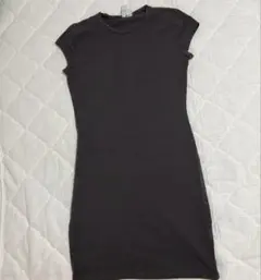 H&M ブラック 半袖ミニワンピース