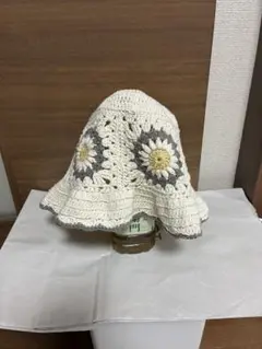 バケットハット　編み物帽子　グラニースクエア　ハット