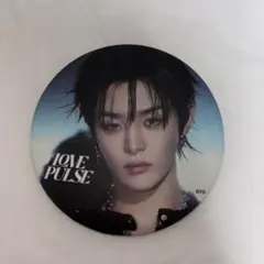 treasure ジフン 缶バッジ