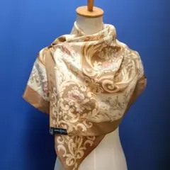 itami様専用Ralph Lauren シルクデシン フローラルスカーフのサムネイル