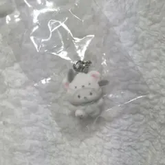 サンリオ　めじるしアクセサリー ふわふわスノー　ポチャッコ
