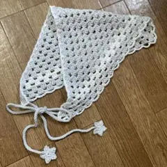 バブーシュカ　ヘッドドレス　三角巾　スカーフ　ライトグレー×白　ハンドメイド