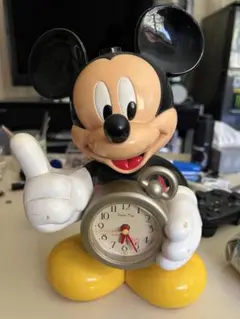 レトロ　ディズニー　ドナルドダック　貯金箱付き目覚まし時計　フィギュア レトロ ディズニー ドナルドダック 貯金箱付き目覚まし時計 フィギュア