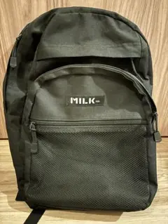 MILK ブラックリュック メッシュポケット付きのサムネイル