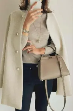 ノーカラーコート