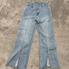 PAGEBOY ライトブルー スリットデニムパンツ