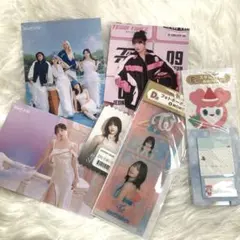 TWICE モモ　ラントレ　READY TO BE トレカ　ファミマくじ