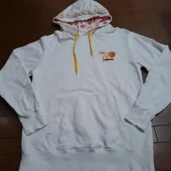 グラニフLマクドナルドコラボフーディー白エッグマフィン朝マック