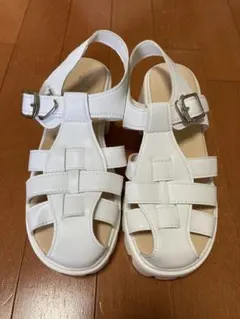 レディース 厚底サンダル 白 23.0cm (未使用) 匿名配送