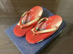 七五三　子供用　草履　赤　花柄