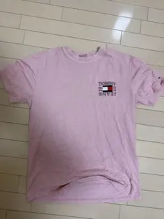 TOMMY JEANS ピンク Tシャツ