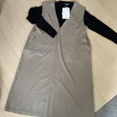 ベージュ・黒 セットアップワンピース