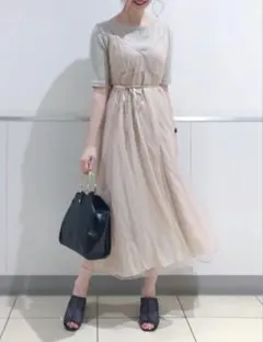 mysty woman ベージュキャミワンピース　シアー