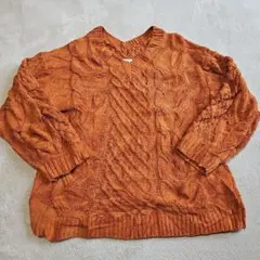 AZUL オレンジ ケーブルニット Vネックセーター
