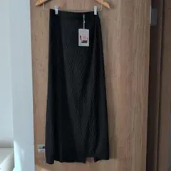 最終価格　しまむら　ダイヤガラナロースカート