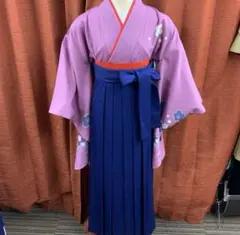 期間限定値下げ！【着物＋袴＋半幅帯 】落ち着いたパープルの着物にネイビーの袴のサムネイル