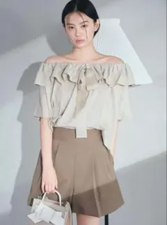 Herlipto Twist French sleeve top ホワイト/M - メルカリ