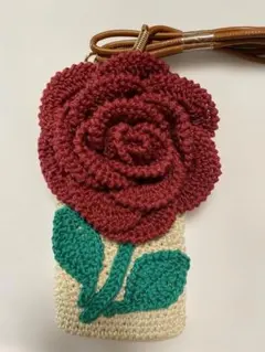 ハンドメイド*バラモチーフのスマホショルダーケース