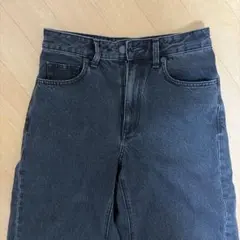 2回着用バレルレッグジーンズ GU S DARKGRAY