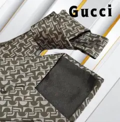 美品　Gucci シルク ネクタイ パターン