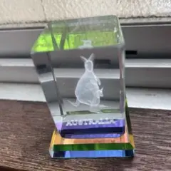 オーストラリア カンガルー クリスタル 置物