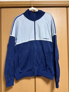 adidas トラックジャケット