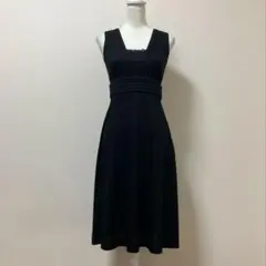 日本製　ANAYI アナイ　大人　上品　黒　ワンピース　ブラック　素敵　秋