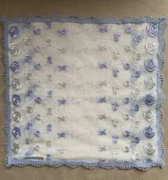 PIERRE BALMAIN 花柄刺繍タオルハンカチ 白と青