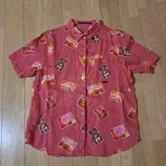 Madamoiselle NON NON 半袖シャツ 赤 写真プリントのサムネイル