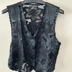 KIM SEYBERT ブラック 花柄レース ベスト L