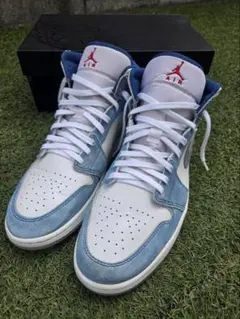 Nike AirJordan1 MidSE 