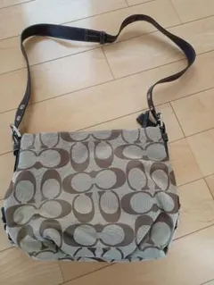 新品同様！COACH ショルダーバッグ F15067 シグネチャー キャンバス 2026年最新】coach f15067の人気アイテム - メルカリ