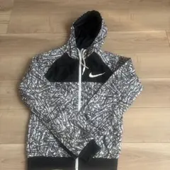 Item thumbnail for item 3cd7b257-50fa-4bb3-879a-7e161f55359a