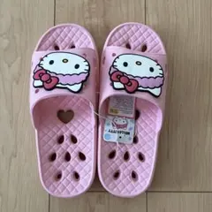 新品　日本未入荷　韓国ダイソー　サンリオ ハローキティ スリッパ サンダルのサムネイル