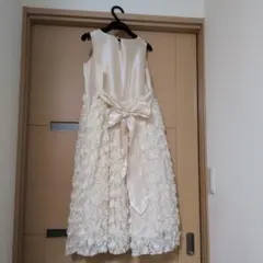 アイボリーフラワーモチーフドレス ♪ピアノの発表会やパーティーに♪