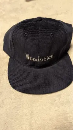 Woodstics コーデュロイキャップ