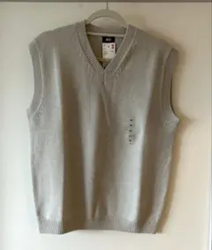 ユニクロ　Vネック　ニットベスト　メンズ　M
