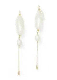 2026年最新】アガット ピアスの人気アイテム - メルカリ