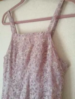 LYON 春　花柄ワンピース　ピンク　フレアワンピース　シフォン