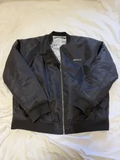 秋冬物　オーバーサイズ　RVCA ブラック MA-1 フライトジャケット