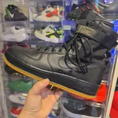 美品 Nike スペシャルフィールドエアフォース1 ゴールデンベージュ25cm 
