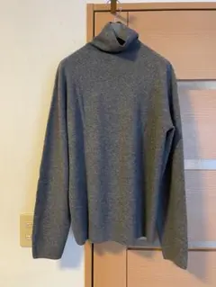 カシミヤ100% タートルネック ニット 美品
