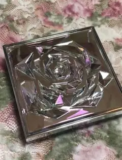 ランコム ハイライター 限定 LANCOME クリスマスのサムネイル